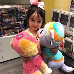 Meet your Posher, Mae